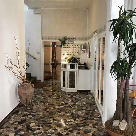 Marlisa Pier Szálloda