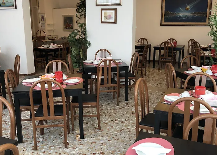 Hotel Marlisa Pier