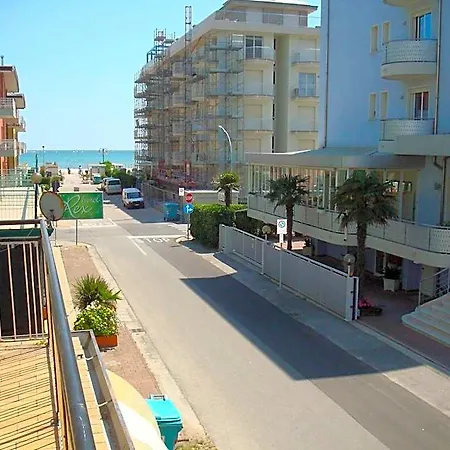 Hotel Marlisa Pier