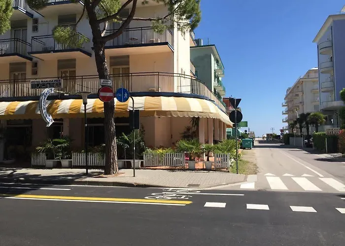 Marlisa Pier Hotel 2*