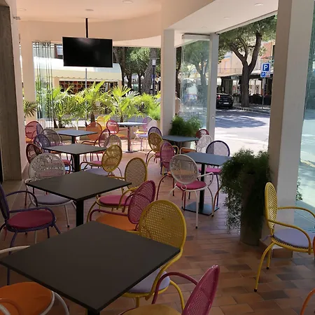 Marlisa Pier Otel 2*