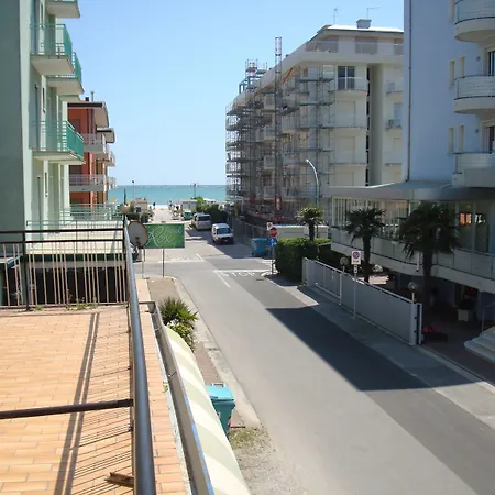 Marlisa Pier 2*