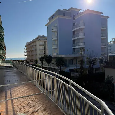 Otel Marlisa Pier