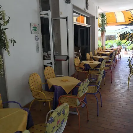 Marlisa Pier Otel 2*